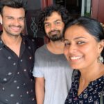 Megha Thomas Instagram - Jasleen ♥️ #hridayam #memories #megstapose #meghakehadhein @vineeth84 @pranavmohanlal @o_viswajith @visakhsubramaniam @divigeorge @aswath_lal @jishnusreekumar11 @zo_muchmore @rohan_mathen @jojojoseofficial @tinson.thomas.20
