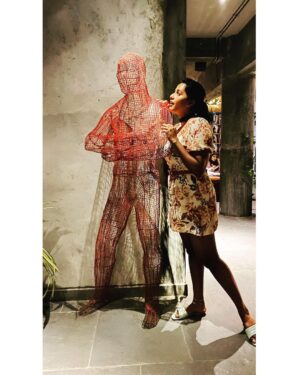 Megha Thomas Instagram - I asked for transparency in the relation. 
He went all see through. 🫠

📸 - @sharon_augustine14 ❤️

 
#aww #realtionshipgoals #funtime #bangloredays #banglorediaries #ironhillbrewery #tb