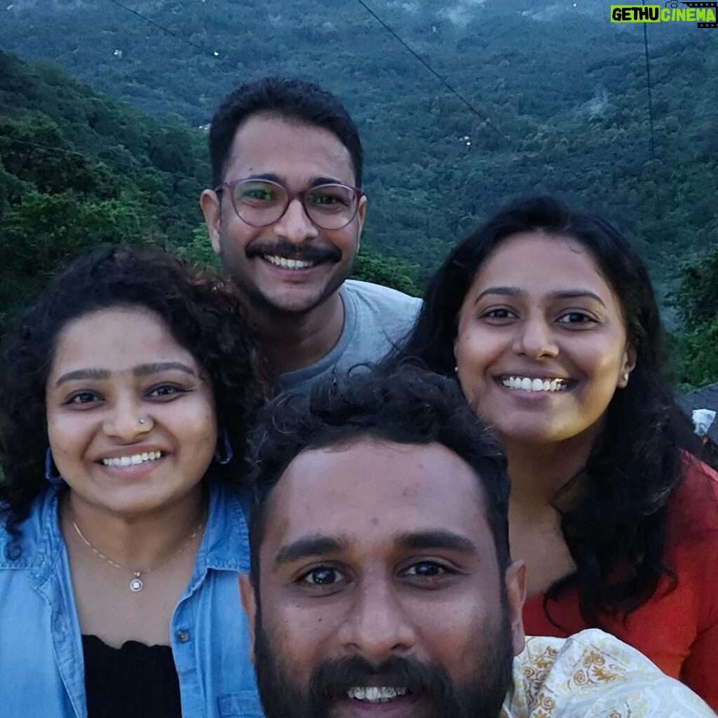 Megha Thomas Instagram - I went through many quotes to write a thought but none could accumulate the joy my heart felt. @nila.ranjan.jayanthy @thamby.amal @pm.unnikrishnan @fstop_art . ♾️❤️ and my darlings who couldn’t join @amith.rkb @sumeshsj @anjan.aranjan (we’ll always have next time) #myheart #myhooman #onecallaway #friendstofamily #wewalktogether #muchneededbreak #overwhelmed Wayanad,Kerala