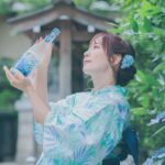 Megu Sakuragawa Instagram - インスタのアイコンを #紫陽花櫻 仕様に変えました！ 櫻川めぐプロデュース日本酒 『真上 紫陽花櫻（しんじょう あじさいざくら）』 先着230本 限定販売中 https://store.sakestreet.com/products/shinjo-ajisaizakura-2022by