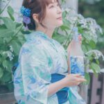 Megu Sakuragawa Instagram - 私が“さくらがわ応援大使”を務めます茨城県桜川市の酒蔵 村井醸造さんとのコラボレーション 日本酒「真上 紫陽花櫻（しんじょう あじさいざくら）」 発売決定&注文開始です！ 念願の地元とのコラボということでとても嬉しいです。 いっぱい素敵なお写真を撮っていただきましたし、オフショットもありますので、これから久しぶりにインスタも頑張って投稿していきたいと思います😉 先着限定販売なのでご注文はお早めに。 ご注文はこちら ▶️ https://store.sakestreet.com/products/shinjo-ajisaizakura-2022by