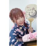 Megu Sakuragawa Instagram - 配信イベント 『中島由貴の #よにんげーむ 浴衣祭‘23』 夜の部の浴衣です。 やっぱり最後はやっぱりピンク！ ということで、私の性格や好みなどを知ってくださっている衣装さんやメイクさん方が素敵に帯や髪飾り、メイクなどなどコーディネートしてくださいました🥰 UNOの時後ろ姿を映していただいていましたが、手の込んだヘアスタイルも絶対自分じゃできないのでとっても嬉しいです！