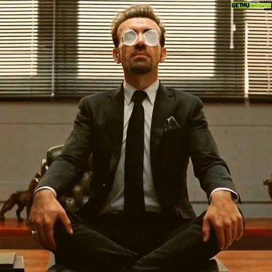 Mehmet Yılmaz Ak Instagram - İyi dilekleriniz ve güzel yorumlarınız için teşekkürler 🤟#HALKA #ÇAĞATAY