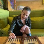 Melis Babadağ Instagram - Tavla severiz 🤓 @aylinyilmazofficial