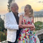Melis Babadağ Instagram - Ben ve Benim gerçek hayattaki Güzel Ailem ♥️ Canım @aylinyilmazhautecouture ciğimin ince tasarımıyla🌺🙏🏻