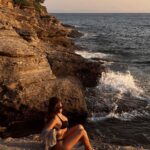 Melis Tüzüngüç Instagram - meet me halfway✨