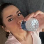 Melis Tüzüngüç Instagram - ne geceler, ne gündüzler gördüm.