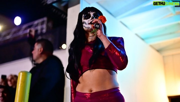 Melissa Cervantes Instagram - Anything for Salinassss @republicoflucha #halloween #selena #cosplay #facepaint #lameramera #singer