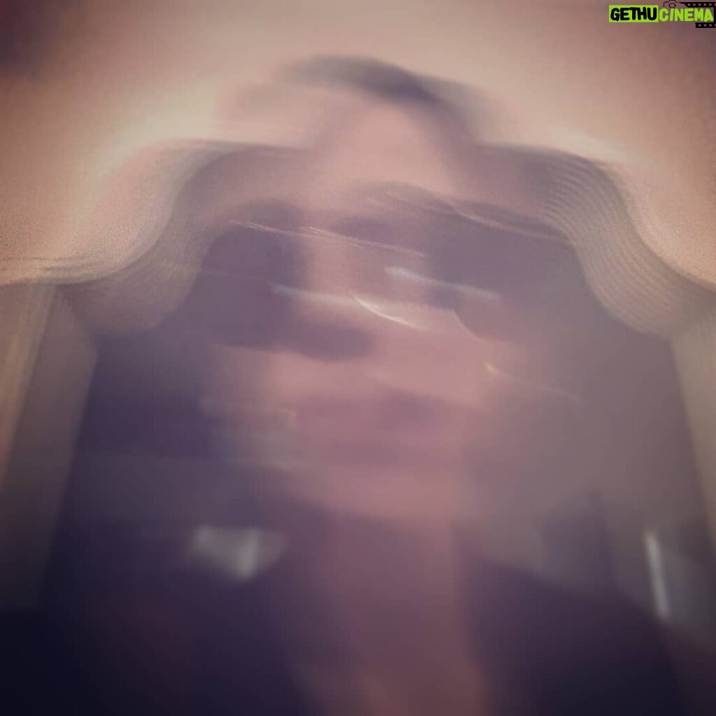 Melissanthi Mahut Instagram - Blurred identity