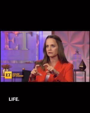 Mena Suvari Instagram - ✨Tonight on @lifetimetv #HouseOfChains ✨