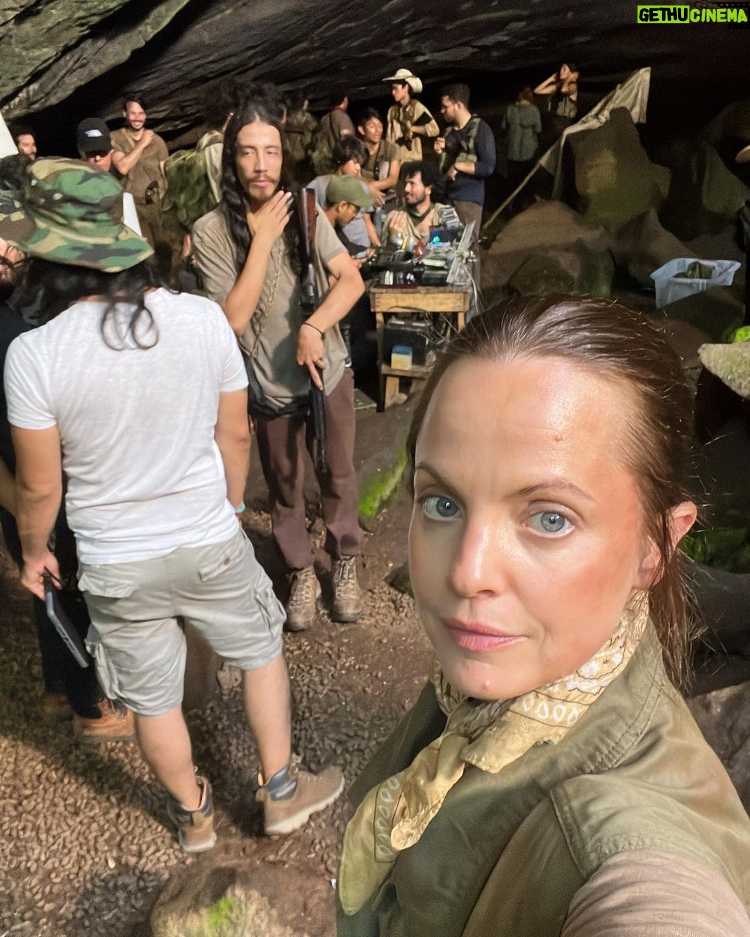 Mena Suvari Instagram - Day One 🌴✨#ElSalvador #SetLife #FirefliesAtElMozote