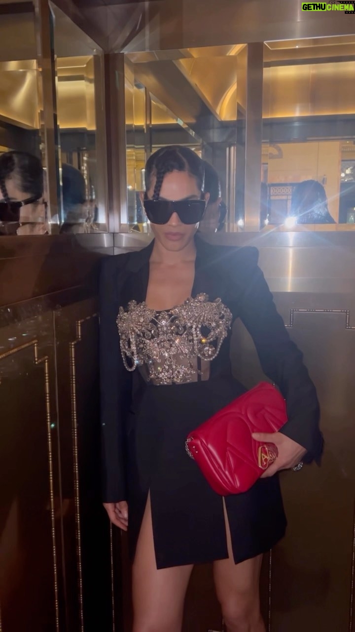 Mette Towley Instagram - Pouring, Dripping, and always Reigning. #ACIDRAIN wearing @alexandermcqueen to @youtubemusic @youtube Legacy Party - CELEBRATING 50 YEARS OF HIP HOP. ❤️❤️ Royal Opera House, Covent Garden
