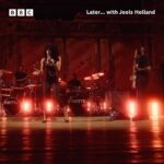 Mette Towley Instagram - This goes out to the Mama’s Mamas and the MUTHAS… honored to have my debut television moment be with @jools.holland.official. What a legendary night! 🖤 London, United Kingdom