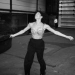 Mette Towley Instagram - PUT A BOW ON IT! Last weekend we wrapped the UK tour… I opened for @jessieware in front of 20,000 beautiful people @yourallypally. I spent the week hustling under spotlights in Manchester and Glasgow. Delivering my music & message to new audiences is my kind of ENERGY. GREATFULL TO MY INCREDIBLE BAND @daynajfisher @joyjmusique_concrete @moslicks for rocking with me. Thank you Jessie for welcoming me with open arms! A MASTERCLASS… WHAT A TIME TO BE ALIVE! 🖤 honored to be adorned by the inspiring #sarahburton @alexandermcqueen. all photography by the @zacmahrouche