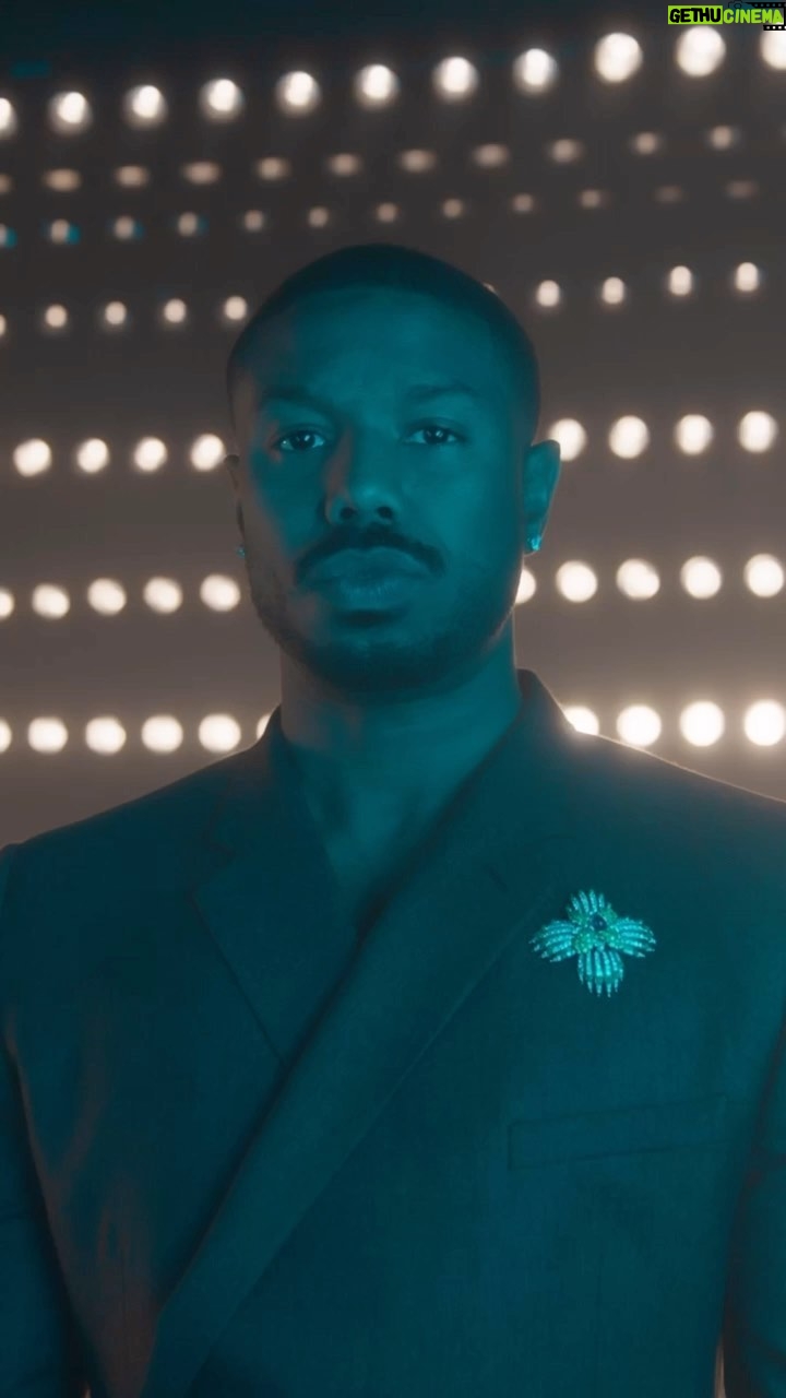 Michael B. Jordan Instagram - @tiffanyandco #thetiffanylandmark
