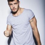 Michael Mealor Instagram - Could’ve sworn I was holding a coffee mug ☕️