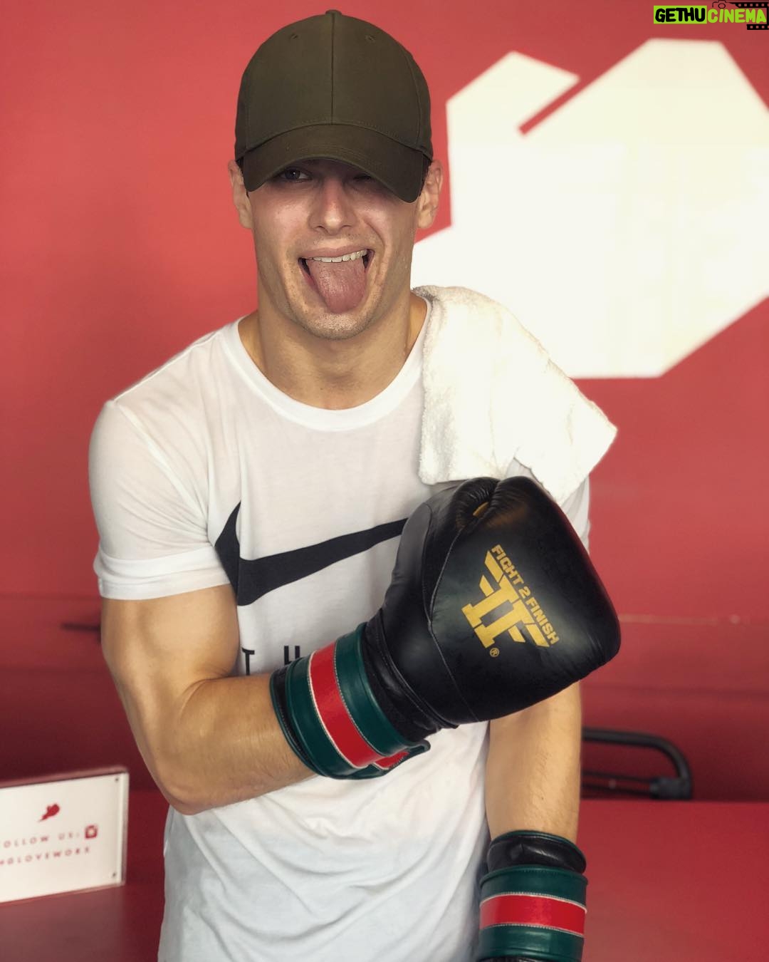 Michael Mealor Instagram - @gloveworx is the only thing I have found that gets me out of my head on a daily basis. Thank you!