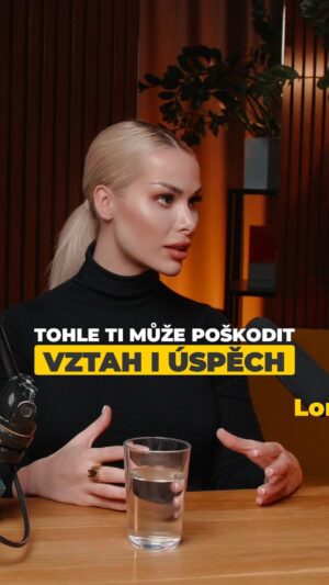 Michaela Marková Instagram - S Jj společně žijeme a spolupracujeme každý den už skoro 9 let. 

Jeden druhého hluboce respektujeme, vzájemně se neustále posouváme a milujeme se každý den snad ještě o trochu víc než včera…

Kdyby se mě někdo zeptal, co si já osobně myslím, že je tajemství fungujícího vztahu (rozuměj všeobecně, nejen v osobním životě), s dnešními znalostmi a zkušenostmi bych odpověděla, že je to především daleko větší touha po tom, najít společně to nejlepší řešení, než touha jedince za každou cenu vyhrát každý argument…

_____________________________________________
#body#gym#training#bodypositive#bodypositivity#talent#hiddentalent#bodytrend#dnesnosim#dnescvicim#cvicimczsk#posilovna#praguegirl#czechgirl#motivace#fitnessczech#czechfitness#motivacejinak#motivacejezaklad#inspirace#cvicenidoma#cvicenie