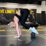 Michaela Marková Instagram - Comfort …the enemy of progress #challengeyourself #makeyourselfproud _______________________________________________ #abworkout#abs#workoutchllenge#workoutideas#czechfitness#fitnessczech#plankchallenge#posilovna#dnescvicicm#martinamarkova#onthehunt#makeyourselfproud#gymio#gymchallenge Prague, Czech Republic
