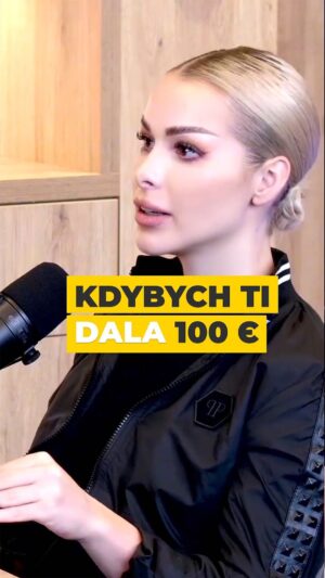 Michaela Marková Instagram - Túto “red car theory” som samozrejme nevymyslela ja.

Je to známy psychologický koncept, ktorý popisuje jav, kedy keď sa náš mozok sústredí na jednu vec, jeden objekt či myšlienku, začne ju vnímať a vidieť všade okolo seba … poznáš to? 

Keď sa budeme sústrediť na naše ciele, budeme citlivejší na vnímanie príležitostí okolo nás. Neni to teda o reálnom zvýšení počtu príležitostí a šancí okolo nás, ale o našej vízii a o tom na čo sa my sami dokážeme sústrediť a rozšíriť si tak vlastný svet možností. No a potom už je len na Tebe, či keď prídu, budeš “ready”… 🤝🤞 držím ti palce.

Ps. Buďte prosím na mňa láskavý, nie som Slovenka. Slovensky sa snažím rozprávat z úcty a lásky k môjmu priateľovi a jeho rodine, ktorý su zo Slovenska …no a pozvanie na slovenský podcast bola pre mňa dobrá výzva to skúsiť naostro. 🫣❤️🤞

Celý podcast nájdeš na: Buduj impérium podcast s @daywithdavid 
_______________________________________________
#osobnirozvoj#motivace#motivacejinak#inspirace#odhodlanie#dnescitam#dnesctu#dnesmotivujem#cvicimczsk#fitnessczsk#posilovna#czechfitness#dnesjemzdravo#motivacejezaklad#czechgirl#praguegirl#podcast#vzdelavani#vzdelavanie