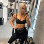 Michaela Marková Instagram – Long time no mobilovka 😃

______________________________________________
#fitnessczech #fitnessmotivation #motivation #dnesnosim #dnesfotim #healthylifestyle #girlwithabs #fitchick #instafitness #fitfam #healthyliving #sportswear #gymlife #gymmotivation #personaltrainer #crossfit #girlwithmuscle #fitnessfashion #model#dnescvicim#czechfitness#posilovna #cvicimczsk