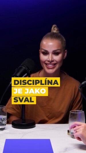 Michaela Marková Instagram - Disciplína je palivo…Motivace je jiskra…🤝🏻

Celý podcast najdeš na @upgrade_talk 
_______________________________________________
#osobnirozvoj#motivace#motivacejinak#inspirace#odhodlanie#dnescitam#dnesctu#dnesmotivujem#cvicimczsk#fitnessczsk#posilovna#czechfitness#dnesjemzdravo#motivacejezaklad#czechgirl#praguegirl#podcast#vzdelavani#vzdelavanie