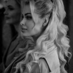 Michaela Marková Instagram - Bts captures 📸 _______________________________________________ #hairstyle#haircare#dnes#dnesnosim#fotnessgirl#fitgirl#fitchick#blondhair#blondhairs#dnesnosim#dnesobliekam#czechfitness#cvicimczsk#posilovna#bodyimage Pragovka