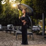 Michaela Marková Instagram - Saténová sukně, hit tohoto roku a #musthave z české dílny @lasatinofficial Co na takovýhle #ootd říkáš ty? Líbí se ti? :) _______________________________________________ #dnesnosim #dnesobliekam #dnesobuvam #dnesfotim #czechgirls #czechwoman #satén #posilovna #fitnessczsk #czechfitnessgirl #posilka #modniinspirace #modnitrendy