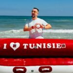 Michal Kavalčík Instagram - Díky ABDOULE🎁 Tenhle dárek a zážítek má jednu neuvěřitelnou historku🤣 V pondělí na @kissradiokiss Vám to vše řeknu🤣🤣🌊 I Love DJERBA🩷🔥😉 #djerba #nice #padak #ilove #dovolena #zazitek #abdoul #bestday Club de Plongée La Sirène - Djerba Diving Center
