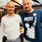 Michal Kavalčík Instagram - Když potkáš ROCKYHO🥊 Některý věci nevysvětlíš 😁Best setkání v @grosseto_restaurace 🔥A přístě prej vyběhnem i ty schody😅 díky Rocky💪🏼 #rocky #rockybalboa #fans #setkani #silvestrstalone Grosseto Pizzeria Ristorante