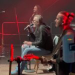 Michal Kavalčík Instagram - Díky RICHARDE🎤💯 Si to tady schovám🔥👏🏻👏🏻👏🏻 @richardmullerofficial 👍🏼 Protože - Štěstí je kráááásnááá věc❤️👌🏼 DÍKY #richardmuller #karvina #hornickeslavnosti #stesti Park Bozeny Nemcove
