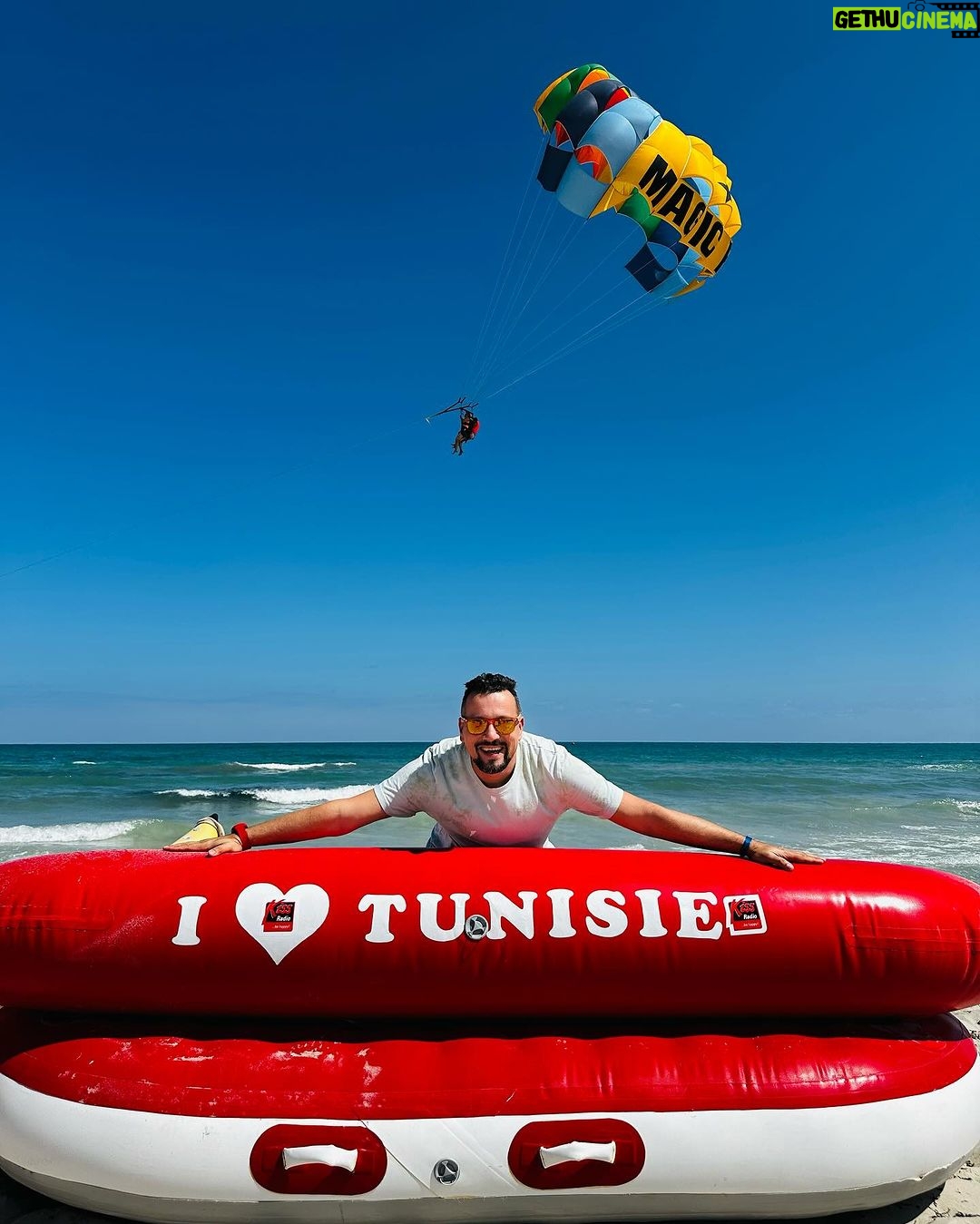 Michal Kavalčík Instagram - Díky ABDOULE🎁 Tenhle dárek a zážítek má jednu neuvěřitelnou historku🤣 V pondělí na @kissradiokiss Vám to vše řeknu🤣🤣🌊 I Love DJERBA🩷🔥😉 #djerba #nice #padak #ilove #dovolena #zazitek #abdoul #bestday Club de Plongée La Sirène - Djerba Diving Center