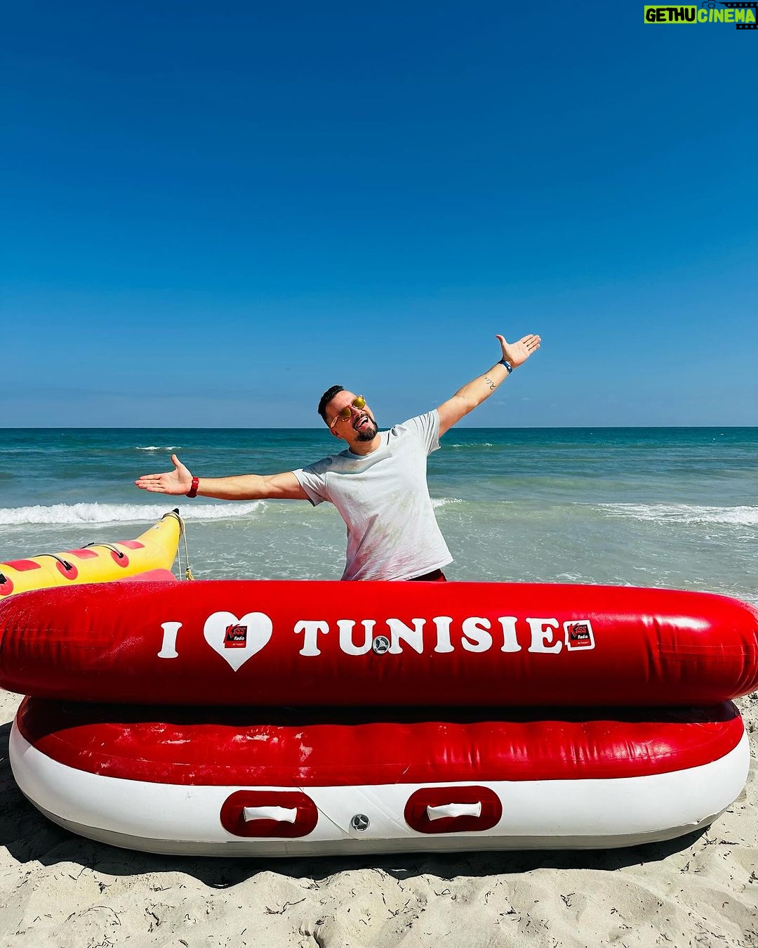 Michal Kavalčík Instagram - Díky ABDOULE🎁 Tenhle dárek a zážítek má jednu neuvěřitelnou historku🤣 V pondělí na @kissradiokiss Vám to vše řeknu🤣🤣🌊 I Love DJERBA🩷🔥😉 #djerba #nice #padak #ilove #dovolena #zazitek #abdoul #bestday Club de Plongée La Sirène - Djerba Diving Center