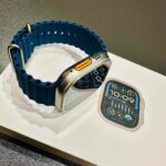 Michal Kavalčík Instagram - Velké DÍKY na Mělník🍏⌚️ Je čas se pochlubit dárkem od super party z @ifruits.cz 👏🏼🎁✌🏼 Málo kdo Vás umí odměnit za super spolupráci v roce 2023 než best prodejna a servis a TEAM z Mělníku🌍 Fakt díky - tohle jsem nečekal🔥 Nové APPLE Watch ULTRA 2 ☄️ Jsou BOŽÍ💪🏽 Krásný nový rok i Vám🍾🤩 #ifruits #ifruitscz #melnik #servis #hodinky #apple #appleultra2 #applewatch #darek #diky iFruits.cz