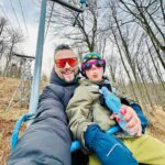 Michal Kavalčík Instagram - Vše NEJ DEJVÍKU♥️ Nejkrásnější svátek a zase byla prča😁 A dal si i Javorový - RESPEKT kámo👍🏼💪🏽🏔️🚠 Díky za vše prcku🤩 #dave #dejvik #vyslap #javorovy #hory #beskydy #lanovka #superden #oslavy #oslava #svatek #vylet Javorový Vrch