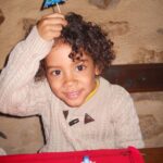 Michel Bastos Instagram - Dia 23/04/2007 minha vida mudava para sempre, nascia o cara mais legal do mundo kkkk ( hj meio ranzinza) sim nascia meu filho Lucas que hoje completa 15 anos! Como passou rápido essa ainda pequena trajetória na sua vida, mas de lá pra cá vc só me da orgulho. O tempo está passando muito rápido e por isso mesmo hoje em dia mesmo não querendo melação( devido à idade kkk) eu vou dizer q te amo te abraçar,te beijar e te dar todo o carinho possível. Vc mudou a minha história vc mudou a minha vida mlk. Quero para sempre poder ser seu melhor amigo,pq se vc não sabe quero q vc seja o meu melhor amigo pra sempre. Eu te amo meu filho eternamente e incondicionalmente. Feliz aniversário @lu_wbastos 🎈🎁🎉🥰.
