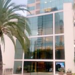 Michel Bastos Instagram - Já pensou em ter a sua sala privativa ou estação de trabalho na entrada de Alphaville? Aqui no @mbcoworking você tem toda a estrutura para dar aquele passo que o seu negócio precisa e tudo isso com planos que cabem no seu bolso! Quer saber mais? Clica agora no link da Bio e fale com a gente! 📲 . . . #mbcoworking #coworkingspace #coworker #coworkingcommunity #coworkingemalphaville #coworkspace #coworkinglife #salaprivativa #salacomercial #salaemalphaville #michelbastos