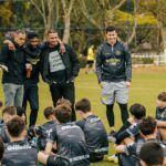 Michel Bastos Instagram - Gratidão a cada coração que fez o The Football Camp brilhar! ⚽️✨ Hoje, queremos expressar nossa profunda gratidão a todos que participaram deste evento inesquecível. Aos atletas, vocês são a essência do nosso camp e a razão de todos os sorrisos e emoções vivenciadas. Vocês são verdadeiros campeões! Agradecemos também ao @ctdartanha por abrir suas portas e oferecer um espaço excepcional para que pudéssemos realizar esse sonho. Aos nossos parceiros, que acreditaram em nosso projeto e nos apoiaram em cada etapa, vocês são peças fundamentais para o sucesso alcançado. Cada detalhe, cada momento de superação e cada abraço de comemoração fortalecem nossos laços e nos enchem de alegria. Vamos lembrar deste dia com carinho e ansiosos pelo que o futuro reserva. Juntos, somos mais fortes e juntos faremos história! 🤝🏆 #TheFootballCamp #Gratidão CT Dartanha