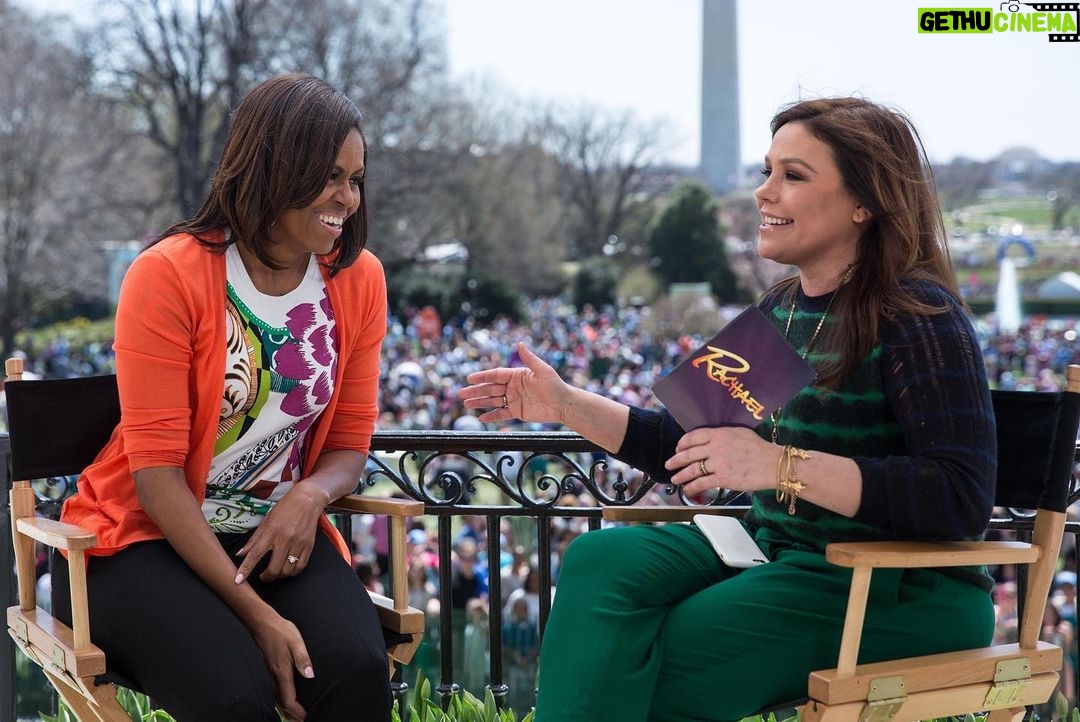 Michelle Obama Instagram - For 17 years, @RachaelRay has brought so much warmth and joy to people’s homes through the @RachaelRayShow. She’s lifted us all up with her energy and infectious laugh—and, not to mention, tasty recipes. Rachael, thank you for always being down for a little adventure with me—from harvesting vegetables in the White House garden to donating meals to those in need through our Pass the Love campaign. Good luck with the journey ahead. I know the next chapter will be just as big as the last! ✨