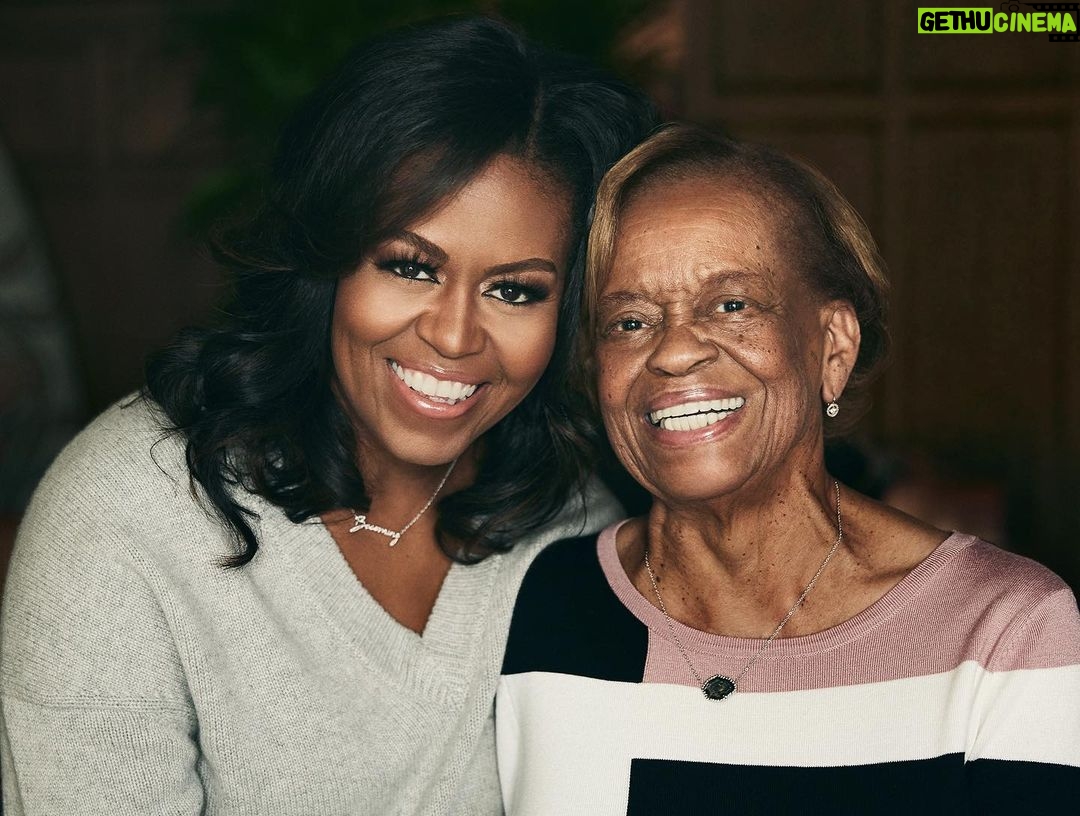 Michelle Obama - 308.7K Likes - Happy Mother’s Day! 💕
Being a mom to Malia and Sasha has been the greatest gift of my life, and I am forever grateful to my mom for teaching me the importance of courage, empathy, and hard work—lessons that I’ve passed down to my own girls.
To all the moms out there, I hope you continue to kindle and nurture your bright light. Have a wonderful day.