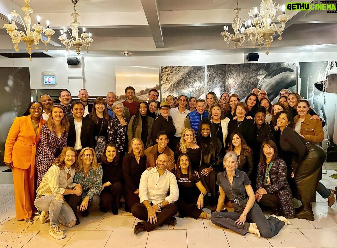 Michelle Obama Instagram - As First Lady, I saw how this talented, hard-working team was able to accomplish so much with so little over eight years. It was so wonderful seeing them again and being able to hear more about the work they’re doing now to make a difference. Love you all! ❤️