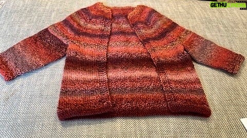 Michelle Obama - 280.7K Likes - I’m so moved by all of your thoughtful reflections in response to my post about knitting. In my book, The Light We Carry, I talk about how knitting has helped me learn so much about myself and stay grounded in a world full of big challenges. I often refer to this idea as “the power of small.”
Over the past couple of years, I’ve knitted tops for my daughters, a sweater for Barack, and more. Here’s a photo of one of the first baby sweaters that I knitted for a friend. I’ve really grown to love spending time crafting something with my own hands—and, once it’s complete, seeing the joy spread across their face.
What’s something you’ve made that’s given you the same feeling? #TheLightWeCarry