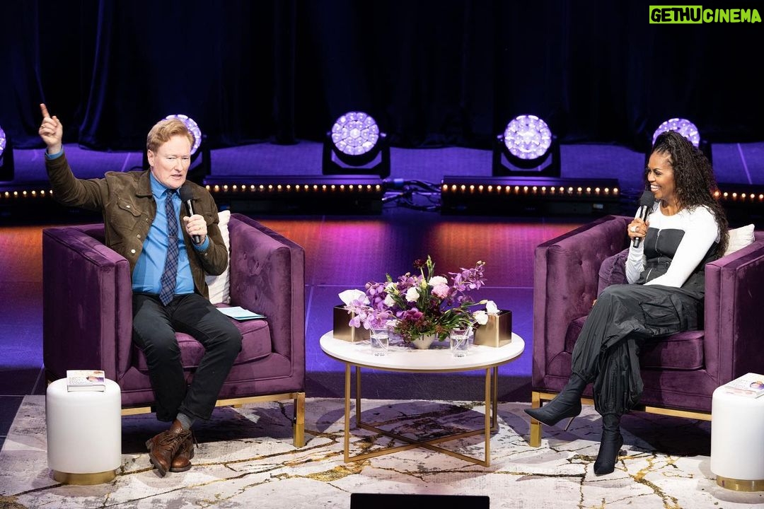 Michelle Obama Instagram - Thank you, San Francisco—what a great night, and what a great host! Always so grateful to you, Conan, for bringing the laughs. #TheLightWeCarry 🙏🏾 The Masonic