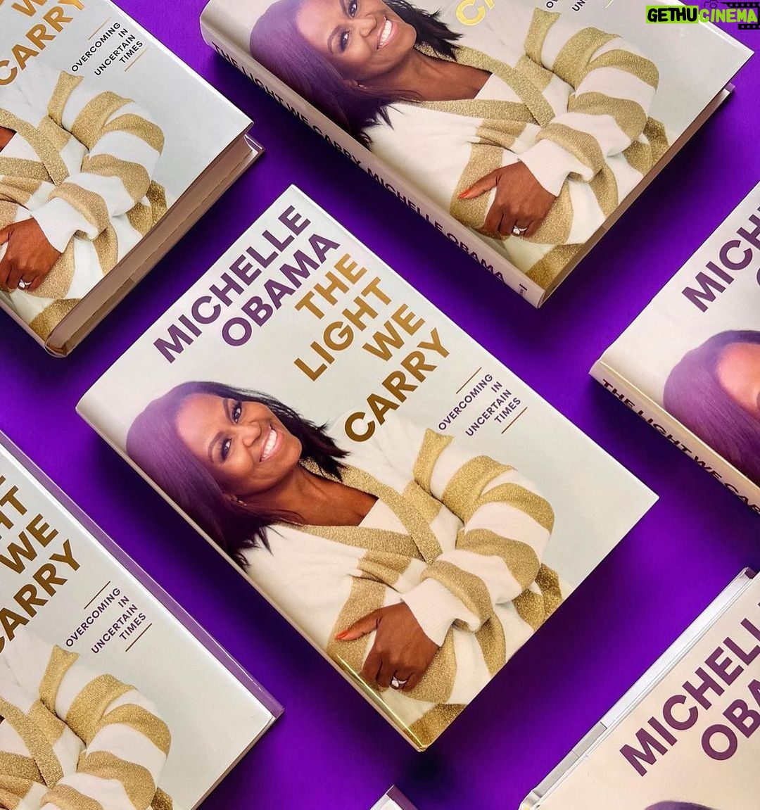 Michelle Obama Instagram - On this #SmallBusinessSaturday, let's give it up for all the independent bookstores and booksellers for everything they do. I'm so grateful for their support of #TheLightWeCarry, and I hope all of you will check out your neighborhood bookstore this holiday season and all year round! ❤️