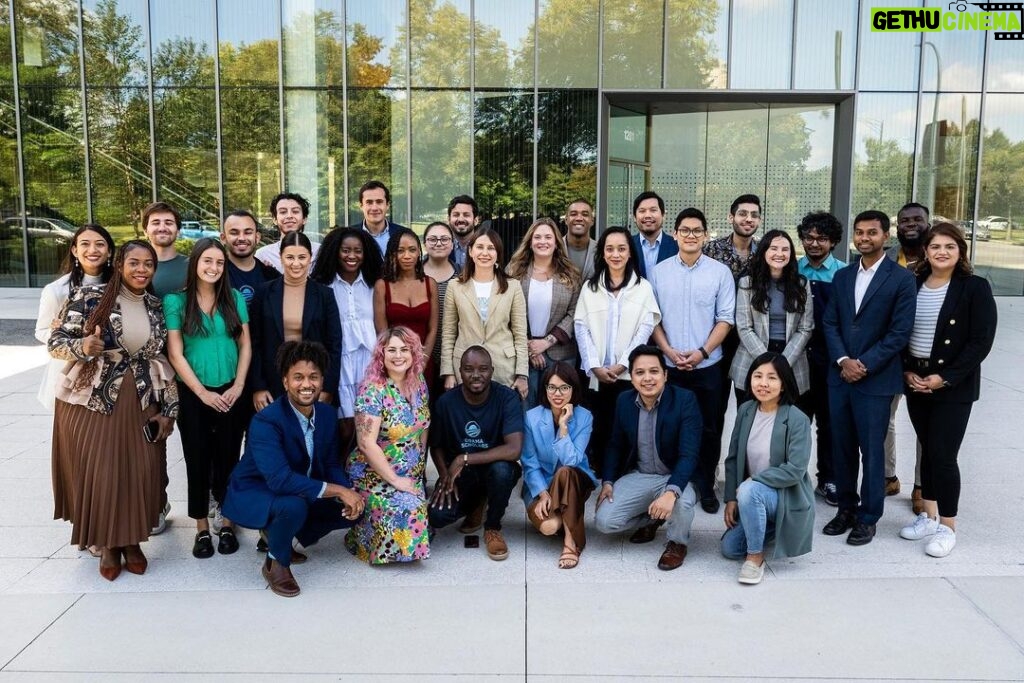 Michelle Obama Instagram - Congrats, #ObamaScholars! These leaders are already making a difference in their communities and now they’ll be able to do even more through programming with the @ObamaFoundation. It’s going to be an incredible year ahead — and I can’t wait to hear what they get up to! 📚