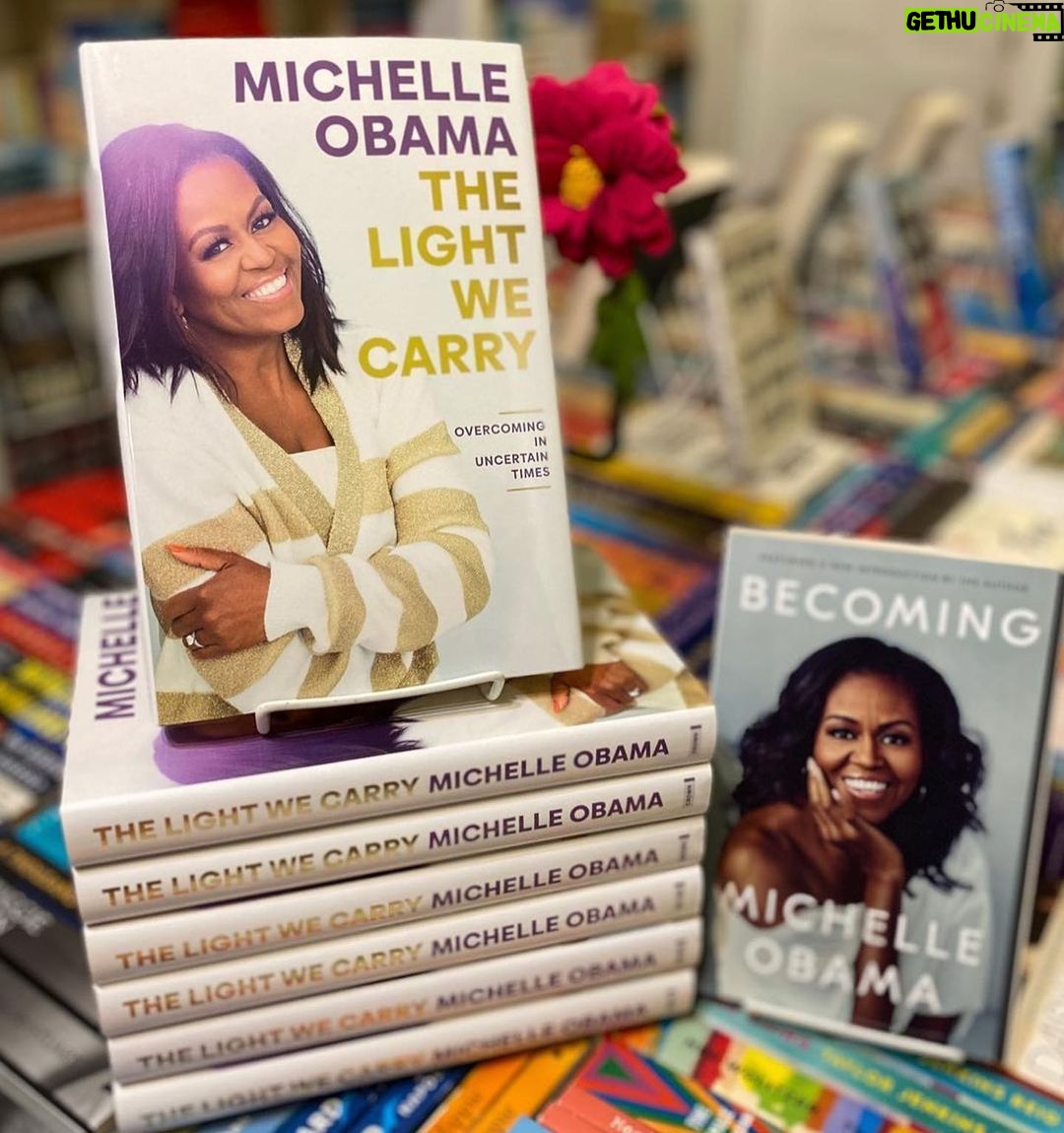 Michelle Obama Instagram - On this #SmallBusinessSaturday, let's give it up for all the independent bookstores and booksellers for everything they do. I'm so grateful for their support of #TheLightWeCarry, and I hope all of you will check out your neighborhood bookstore this holiday season and all year round! ❤️