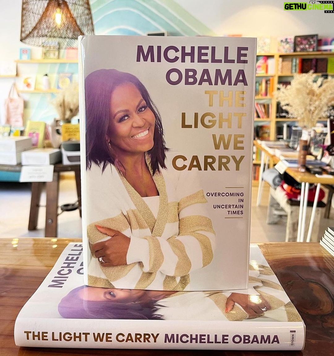 Michelle Obama Instagram - On this #SmallBusinessSaturday, let's give it up for all the independent bookstores and booksellers for everything they do. I'm so grateful for their support of #TheLightWeCarry, and I hope all of you will check out your neighborhood bookstore this holiday season and all year round! ❤️