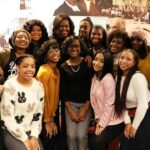 Michelle Obama Instagram - One of my favorite parts about #TheLightWeCarry tour is getting to meet and see so many of you in person! I recently had the chance to catch up with a group of young ladies from @begirl.world who I met a few years ago on my Becoming tour. When I first met Mikayla, Sanaa, and Ryann, they were teenagers in high school and now they’re confident young women forging their own paths in college. It was such a joy to see them again! Tune in to the @TamronHallShow today to hear more about my new book, The Light We Carry, and watch the surprise!