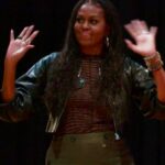 Michelle Obama Instagram - Growing up on the South Side of Chicago, I was a student with big hopes and dreams just waiting for the right opportunity to prove myself. Every time I go home, I meet countless young people who have similar goals and aspirations and are ready to leave their mark on the world. That’s why the Future Series at the @ObamaFoundation is so close to my heart — it’s a way to connect young people with leaders from all over the community to help them expand their horizons and reimagine their contributions to our society. Here’s some of what we’ve been up to this past year: