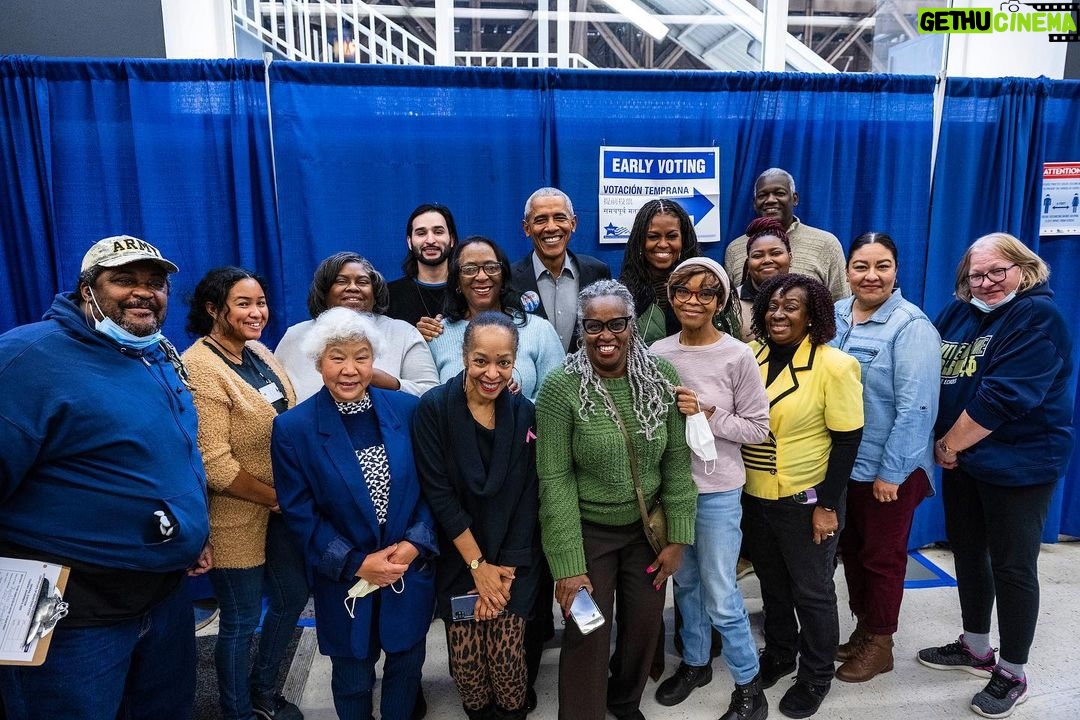 Michelle Obama Instagram - It’s Poll Worker Recruitment Day! By signing up to become a poll worker, you can help ensure that voters who cast their ballot in person have the best experience possible on Election Day. Serving as a poll worker is an important, nonpartisan way to support our democracy. I hope you’ll sign up today at powerthepolls.org/whenweallvote.